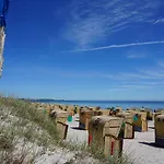 ホテル Strandhotel Bene