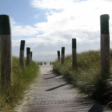 Отель Strandhotel Bene Burgtiefe auf Fehmarn
